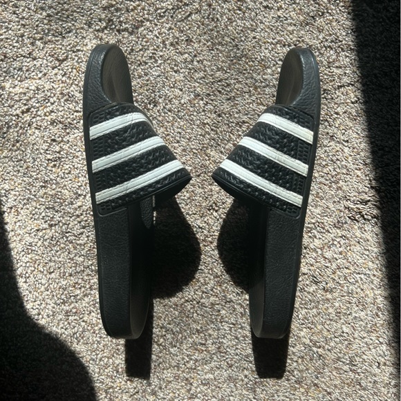 Adidas Classic Soccer Slides - Picture 4 of 6